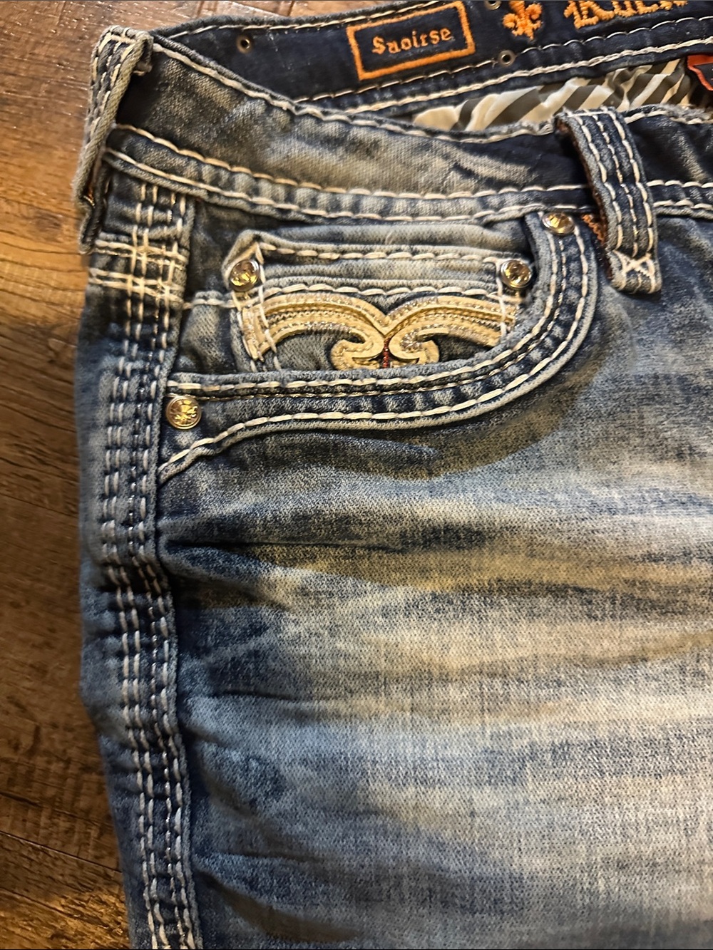 Rock Revival Light Wash Boot Cut Jeans with Embroidered Pocket - Picture 2 of 9